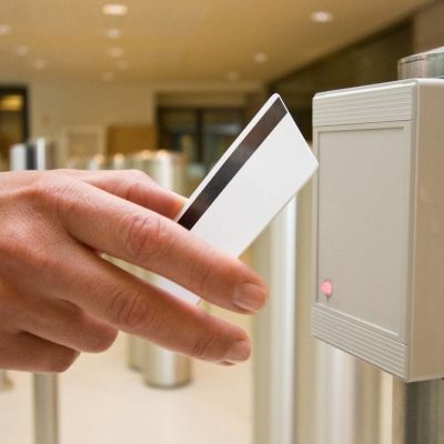 kartlı geçiş sistemi